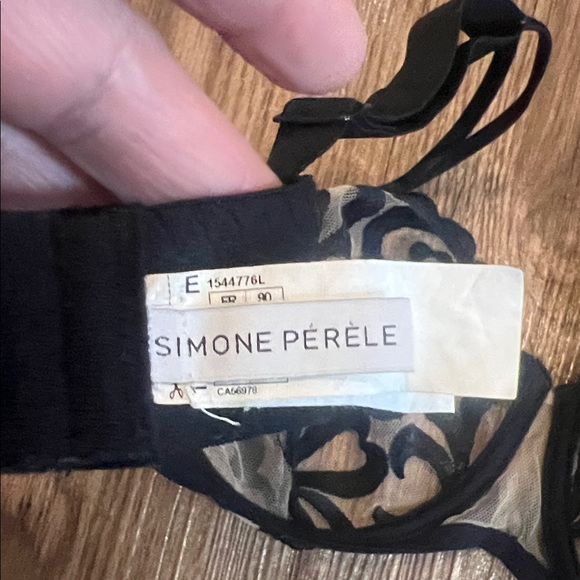 Simone Perele Black and Nude Lace Bra - Picture 10 of 12